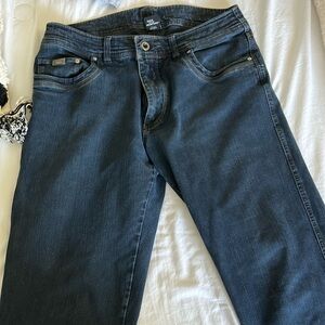 Men’s jeans